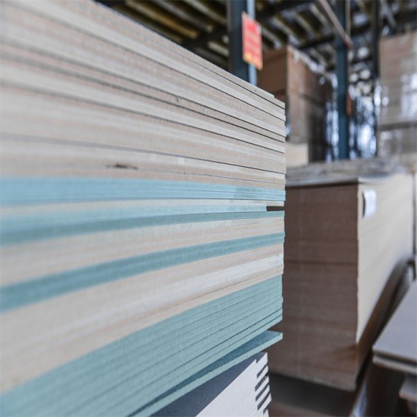 8mm 12mm 18mm MDF Laminated Board Embossed Prelaminated MDF Board
