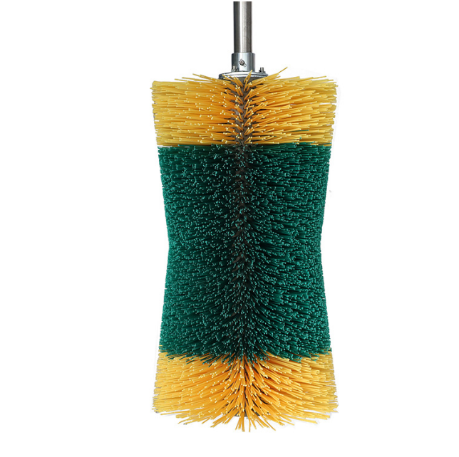 Fully Automatic Swinging Cow Body Brush For Itching, Brush Length 1000 * Diameter 500mm