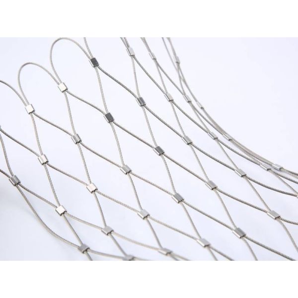 Customized Flexible Wire Mesh Netting 20mm - 100mm Aperture Rope Construction