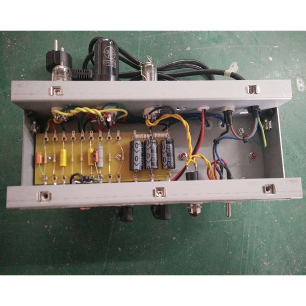 Fender 5F2A Princeton Champ Combo Red Cover 10 Inch Speaker, Accept Guitar Amp OEM