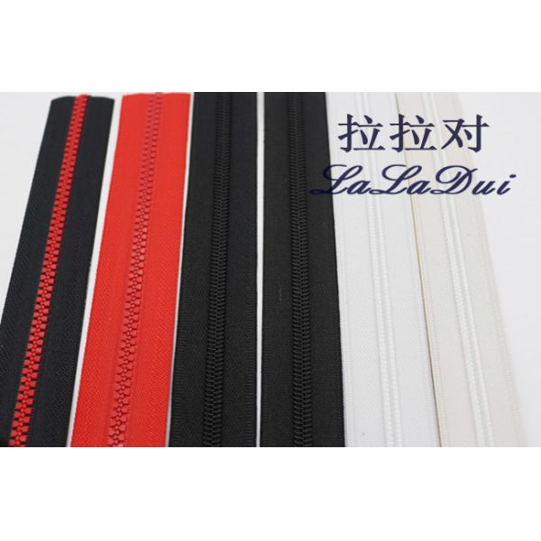 Nylon Long Chain 4 Inches Water Resistant Zipper In Roll For Handbags / Luggage