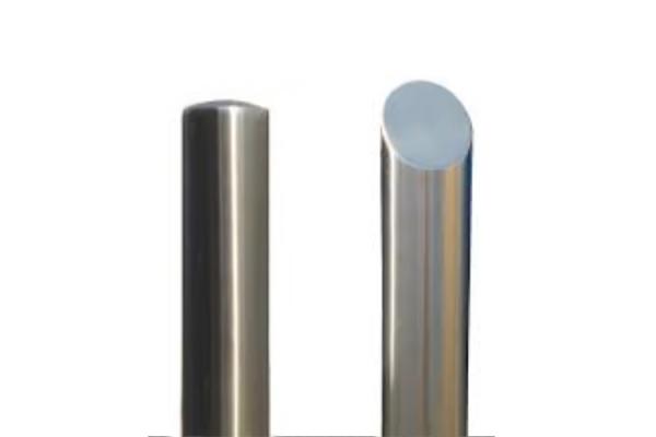 Strong Durable Stainless Steel Bollards Less Maintenance Easy Carry With Lifting Ring