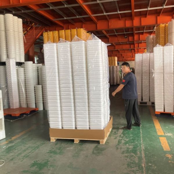 Food Grade Plastic Barrels Container 1L 2L 5L Round Clear Plastic Bucket for Cream Milk