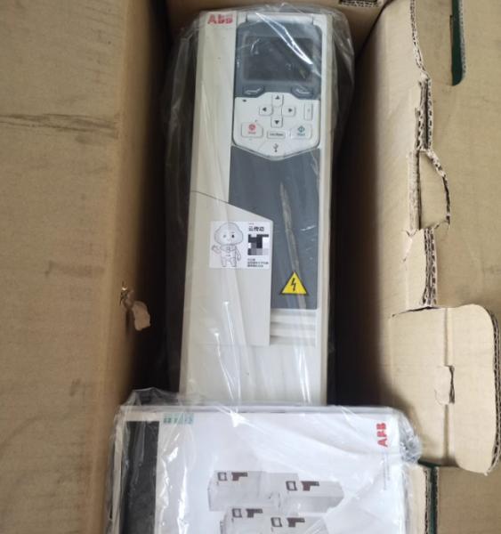ABB Piezas de repuesto ACS580-01-026A-4 3AXD50000038960 11kW 25A 400V Acción de baja tensión