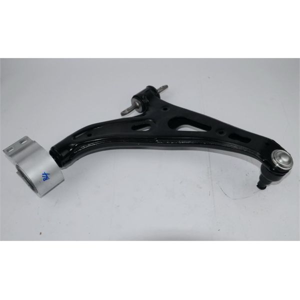 Model 84406463 Car Front Lower Control Arm Left for Chevrolet Equinox 84215910 84406461 84513716 84110408 84557859 84575569 84656452