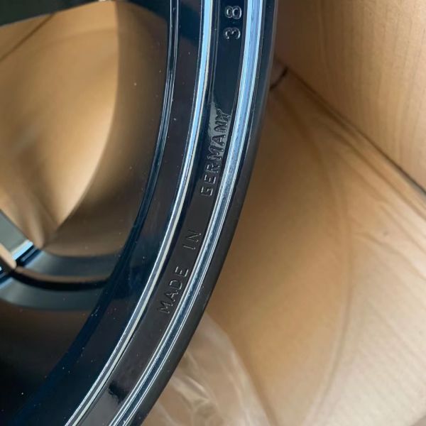 Original 21 Inch 5-Double-Spokes Forged Alloy Wheels Rims For Porsche Tayacan