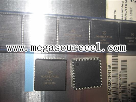 Integrated Circuit Chip HCMOS Enhanced Floating-Point Coprocessor  MC68882FN16A MOTOROLA PLCC68 
