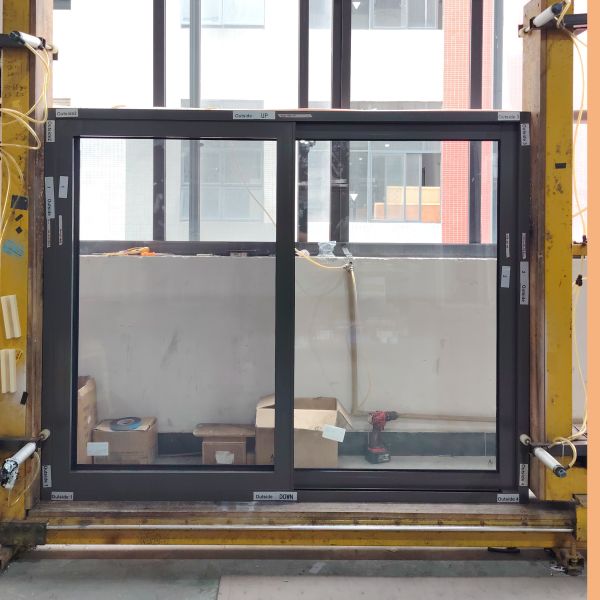 Custom Design Aluminum Sliding Windows Quiet Operation Weather Sealing