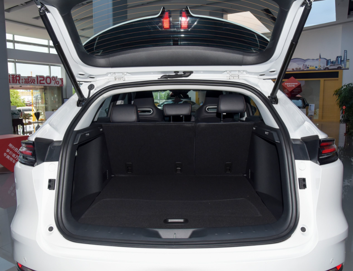 Changan UNIK 2021 2.0T Excellence Version Medium SUV 8 Gear Automatic Manual