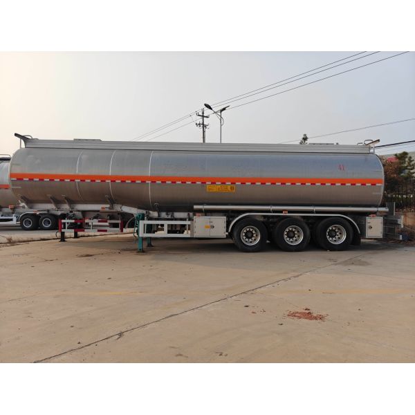 70 Ton Stainless Steel Fuel Tank Semi-Trailer Flatbed Chassis for Oil Tanker 40FT 20FT