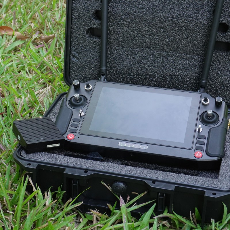 All-in-One Drone Ground Station Video/Data/RC/Handheld Integration Long-Distance Signal Transmission System