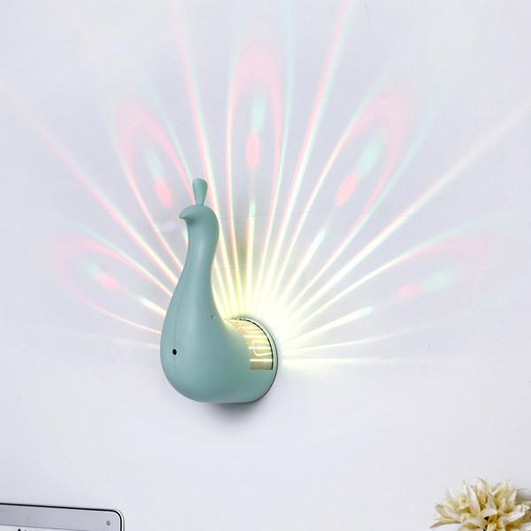 2018 Wholesale Remote Peacock Lamp Romantic LED Peacock Projector Light