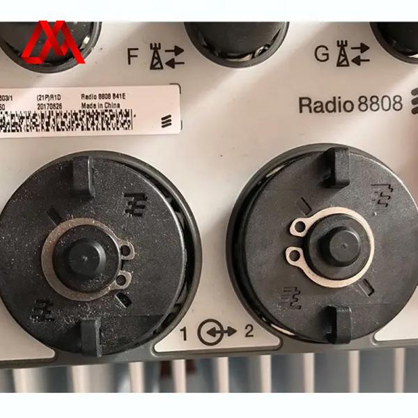 Ericsson Radio 8808 B41E 8T8R LTE/NR バンド41Eのための巨大なMIMO リモートラジオユニット
