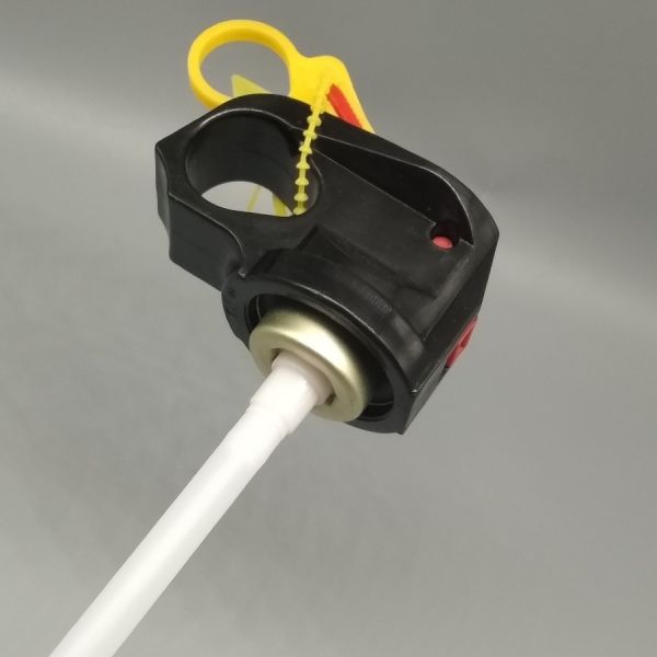  High-Pressure Reinforced Male Fire Extinguisher Valve for CO2 and Special Hazard Systems with Safety Rupture Disc