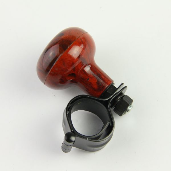 Универсальные автомобильные аксессуары Рулевое колесо и крутящийся руль для улучшения вождения