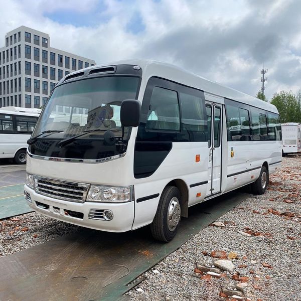 Manual Transmission 25 Seater Used Coaster 30 Seater Bus LHD RHD for Africa Market Sell