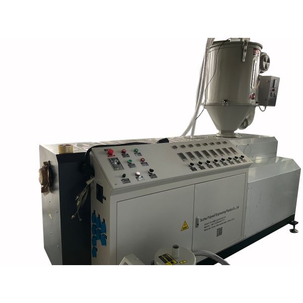 Máquina de extrusión de plástico de nylon PA66 GF25 Línea de extrusión de tiras Equipo de formación de tiras de poliamida