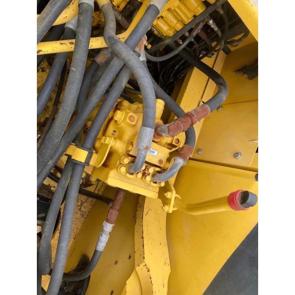 Excavadora Komatsu PC300 1.4 Capacidad de cubo 3000 KG Peso de la máquina Japón Original Usado