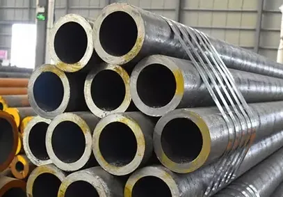 Q235 Tubo de acero cuadrado sin costura laminado en caliente con secciones huecas de acero al carbono