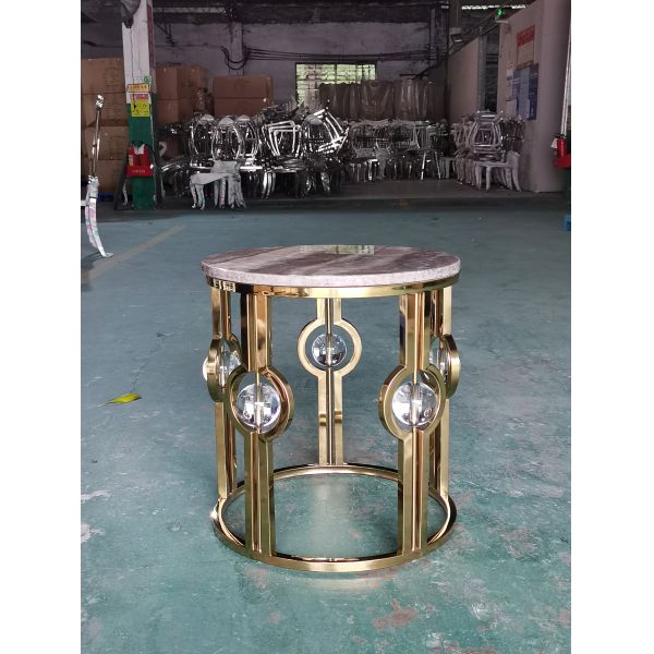 Золото покрыло света таблицы нержавеющей стали хрустальный шар металла мраморного бортового роскошный вокруг угловой таблицы