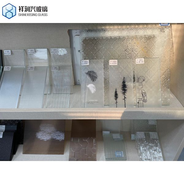 Ultra Clear Tinted Stream Pattern Glass Textured Cabinet and Door Glass Pane