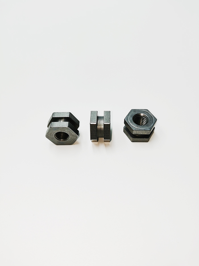 Customized CNC Machining Parts Metal Aluminium Inserts For Automotive Machinery