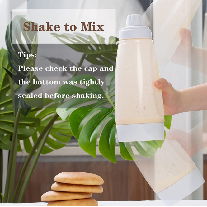 Бутылка встряхивания распределителя бэттера блинчика Whiskware бутылки бэттера руки смешивая