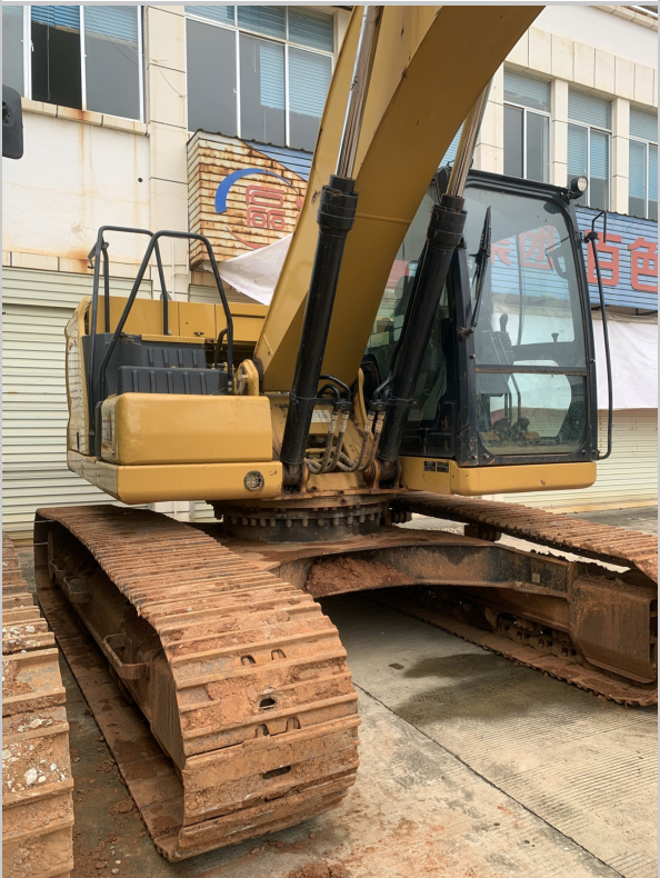 Движущийся экскаватор 20 т. Использованный экскаватор Caterpillar 320d 336D Гидравлический