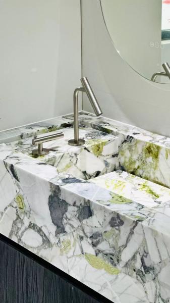 Cold Emerald Jade Marble Bathroom Washbasin | Ice Green Translucent Vanity