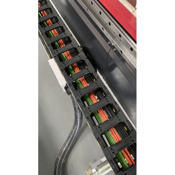 CNC Sofa Splint Cutting Machine Intelligent Computer Controlled