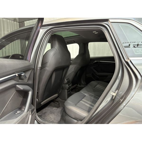 Audi A3 2022 Model Sportback 35 TFSI S Line Style