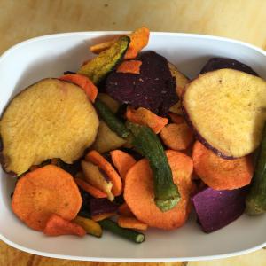 China supplier wholesale Healthy Snacks Mixed Dried Fruit And Vegetable Chips