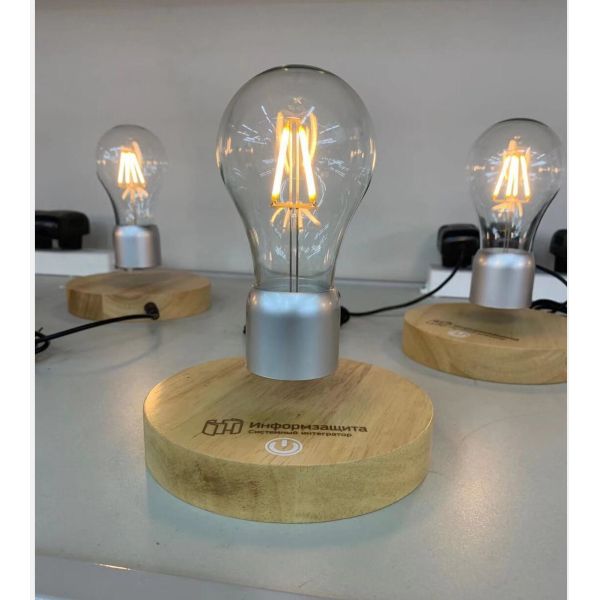 hotsale christmas wedding gift magnetic levitation floating beside lamp light night bulb display racks