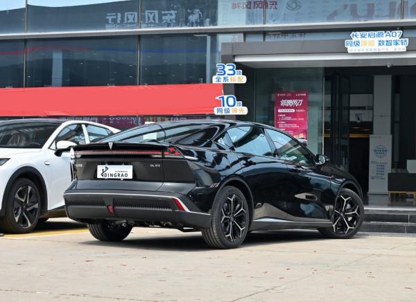 Bateria 1.5T Em boas condições Deepal Shenlan SL03 Sedan EV Car Dealer Hybrid Car