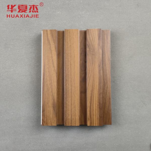 Painel de parede de madeira de grãos WPC Painéis de parede laminados / placas Decoração residencial comercial
