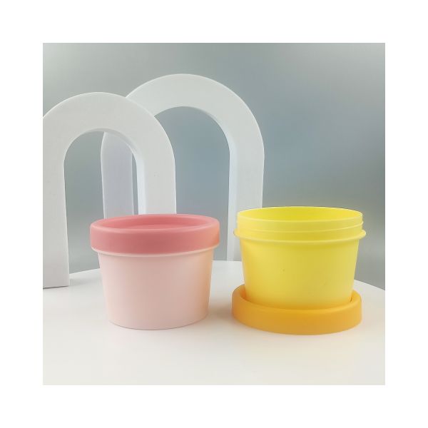 Yuyao Yuhui Collar de plástico de productos básicos crema para el cuidado de la piel 50g 100g frascos de PP para los compradores