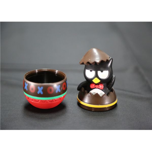 Professional Black XO Custom Plastic Toys With Sanrio Logo Yellow / Brown Color