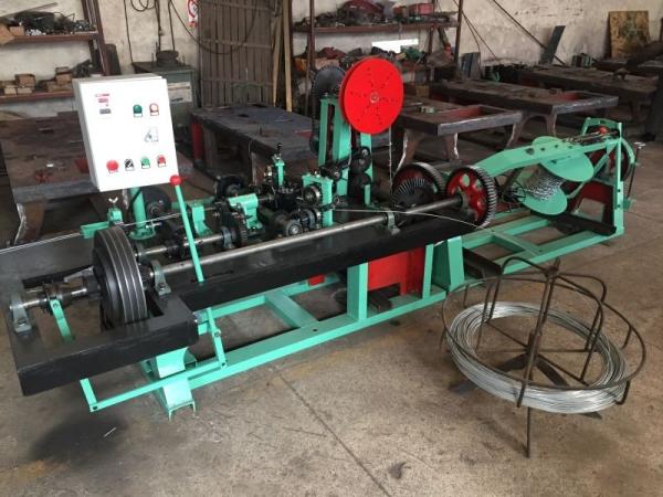 Professional Welded Mesh Machine , Wire Mesh Fencing Machine One Year Warranty