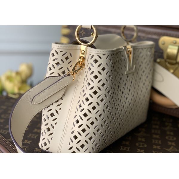 Hollow Out Womens Luxury Handbag , Snakeskin Off White Crossbody Bag