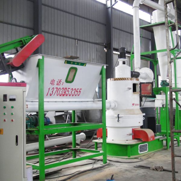 55kw 500kg/H Powder Crushing Machine For Wood Chaff