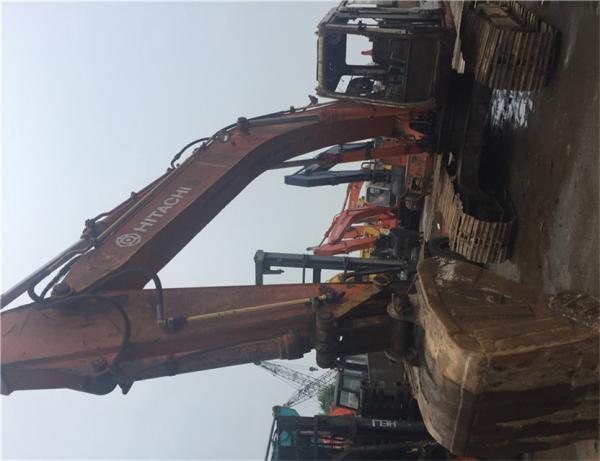 used hitachi ex200-1/ex200LC-1/ex200 japan original excavator with breaker Model: EX200-1