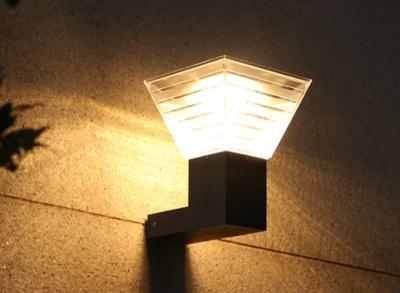 Square Solar Wall Lights Outdoor Waterproof Solar Modern Style Simple Garden Villa LED Wall Lamp