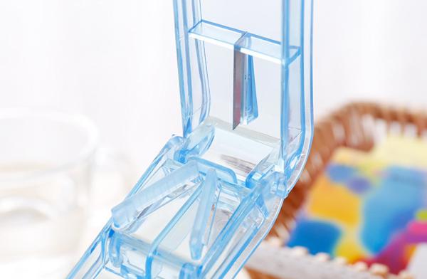 Promotional  pill case &pill cutter with three  compartment for home care pill splitter