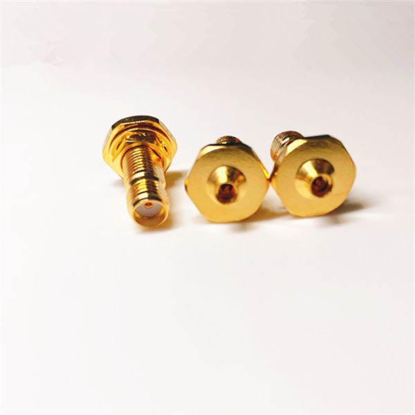 Female to Female Brass RF Adapter SMA to MCX with 6GHz Frequency Range for Seamless Interface Conversion
