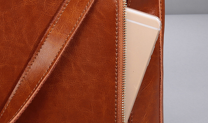 Fashion Oil Wax Leather Womens Backpack Bags , Ladies Multifunctional Shoulder Bag