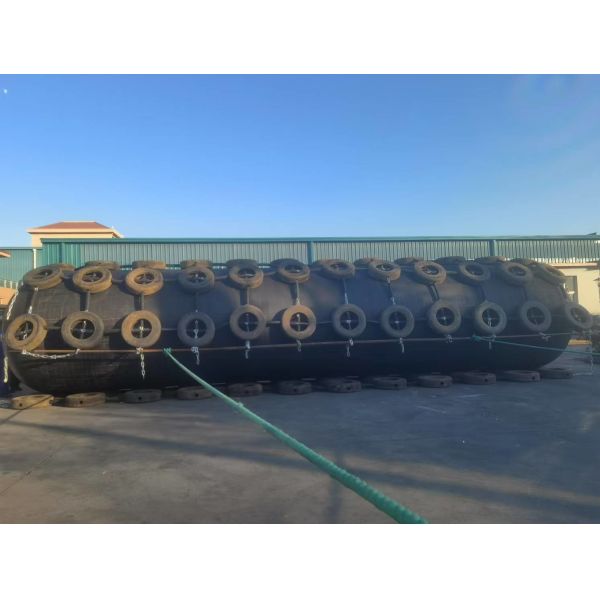 2 Years Guarantee Yokohama Marine Fender with 50kPa Initial Pressure