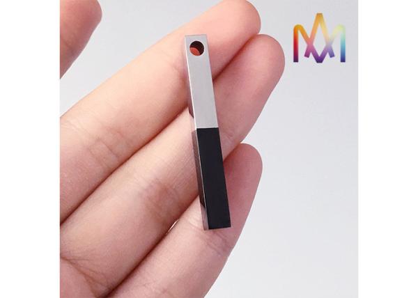 Pendente Cuboid da barra dos homens