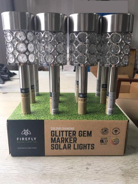 Colora luzes solares em mudança da estaca impermeáveis para o trajeto do jardim, a favor do meio ambiente