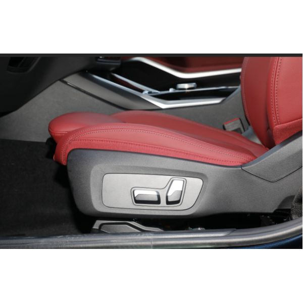 Спорт 2023 бензина 320I m серии BMW 3 установил автомобиль седана 4 мест двери 5 средний