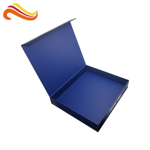 Paper Material Magnetic  Printed Packaging Boxes With Hot Stamping Pattern